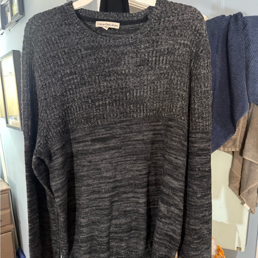 Calvin Klein Men's Charcoal Crewneck Sweater
